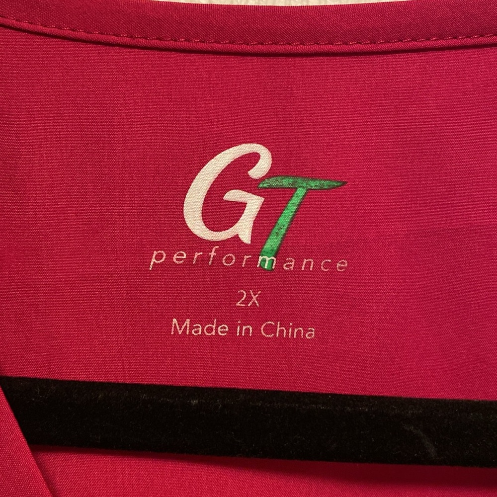 NWOT GT Performance Scrub Top…size 2X - Picture 3 of 4